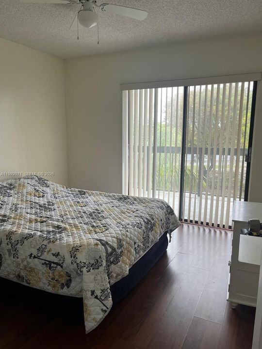 В аренду: $2,550 (3 спален, 2 ванн, 1152 Квадратных фут)