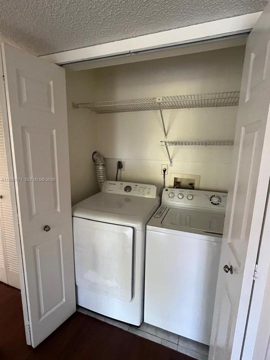 В аренду: $2,550 (3 спален, 2 ванн, 1152 Квадратных фут)