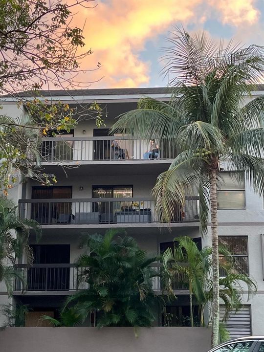 В аренду: $2,550 (3 спален, 2 ванн, 1152 Квадратных фут)