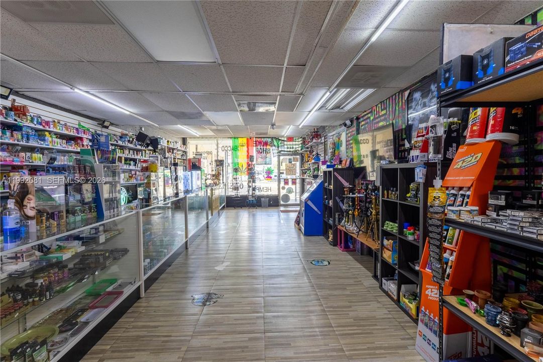 На продажу: $350,000 (0 спален, 0 ванн, 0 Квадратных фут)