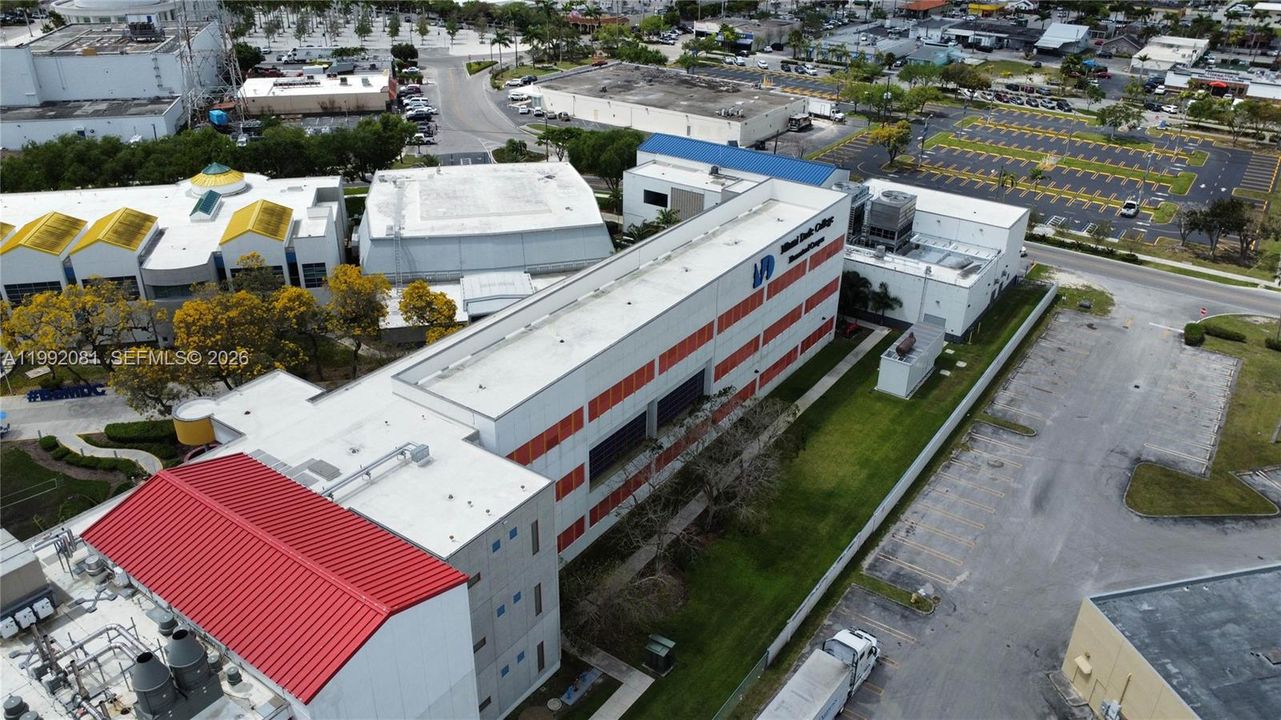 На продажу: $350,000 (0 спален, 0 ванн, 0 Квадратных фут)