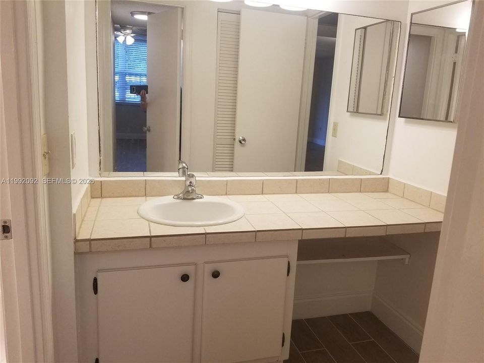 En Venta: $149,900 (1 camas, 1 baños, 870 Pies cuadrados)
