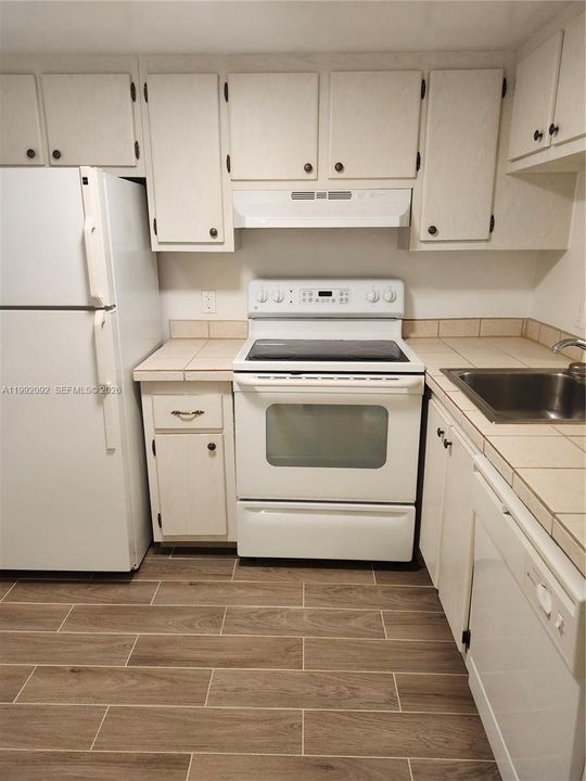 En Venta: $149,900 (1 camas, 1 baños, 870 Pies cuadrados)