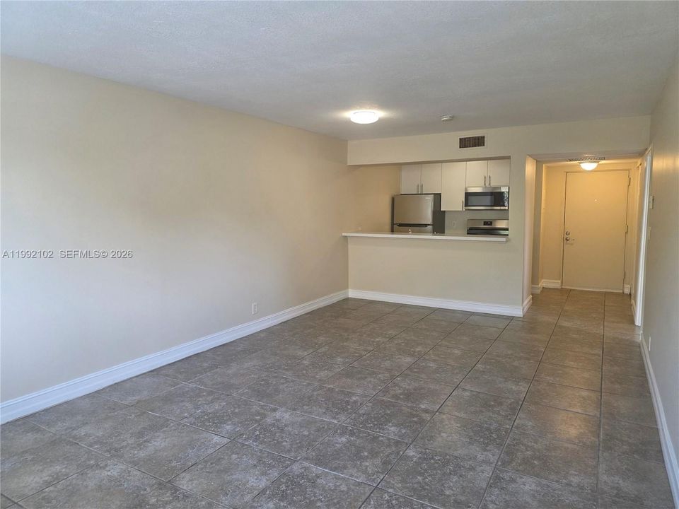 En Venta: $265,900 (1 camas, 1 baños, 710 Pies cuadrados)