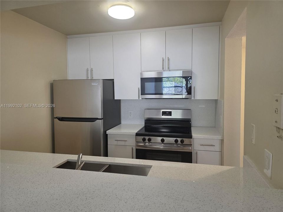 En Venta: $265,900 (1 camas, 1 baños, 710 Pies cuadrados)