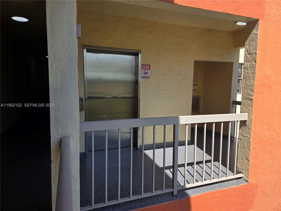En Venta: $265,900 (1 camas, 1 baños, 710 Pies cuadrados)