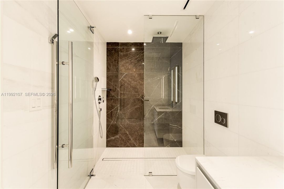 На продажу: $4,690,000 (3 спален, 4 ванн, 2742 Квадратных фут)