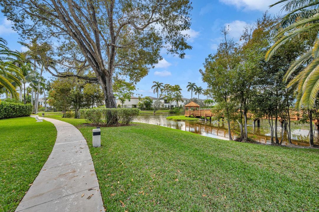 1328 SW 21ST CT-77