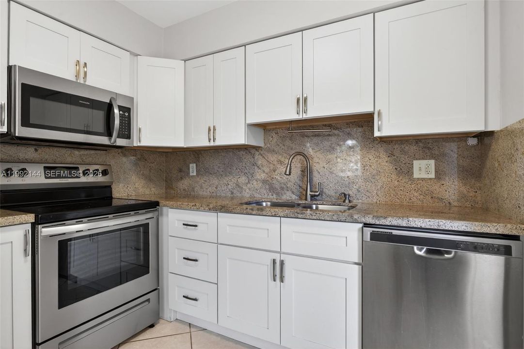 En Venta: $999,000 (0 camas, 0 baños, 2729 Pies cuadrados)