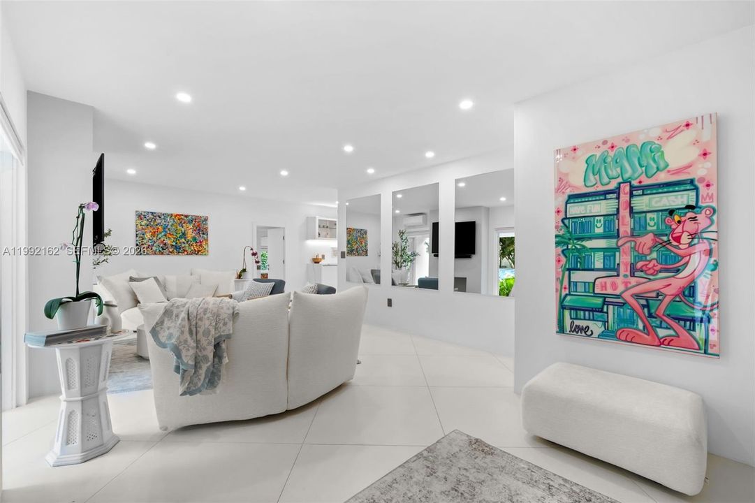 Active With Contract: $3,150,000 (4 beds, 3 baths, 2314 Square Feet)
