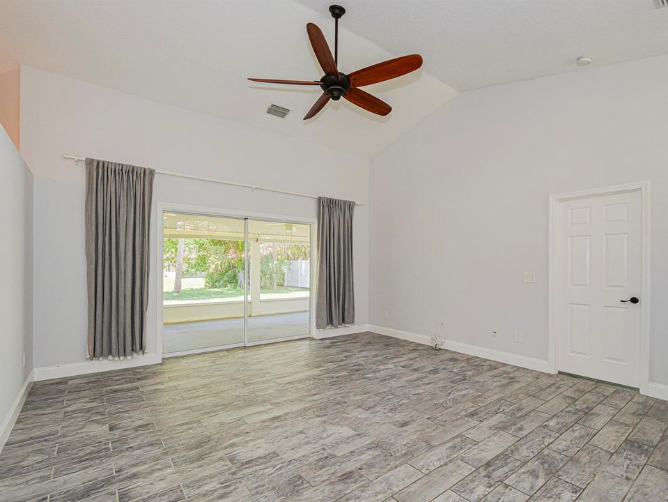 Laurel Point living room