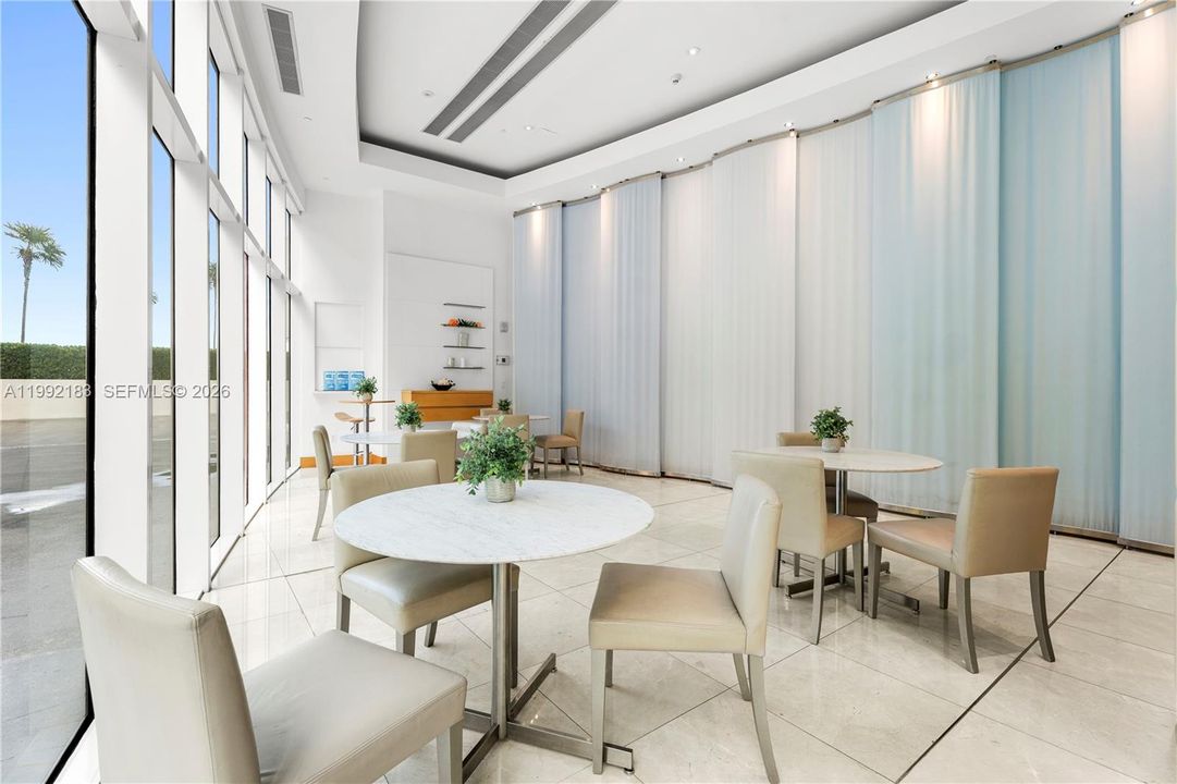 En Venta: $920,000 (2 camas, 2 baños, 1367 Pies cuadrados)