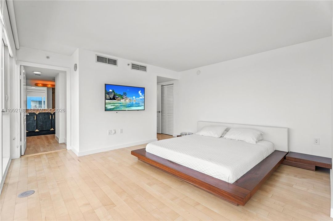 En Venta: $920,000 (2 camas, 2 baños, 1367 Pies cuadrados)