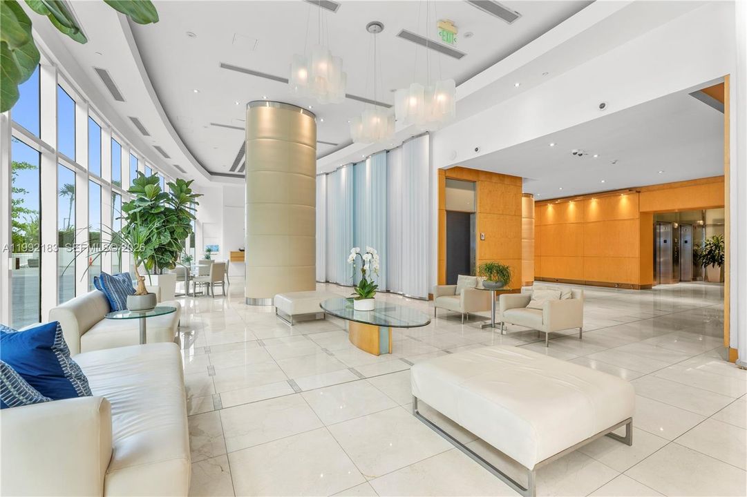 En Venta: $920,000 (2 camas, 2 baños, 1367 Pies cuadrados)