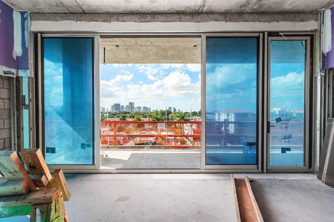 016-87IsleofVeniceDrive-FortLauderdale-F