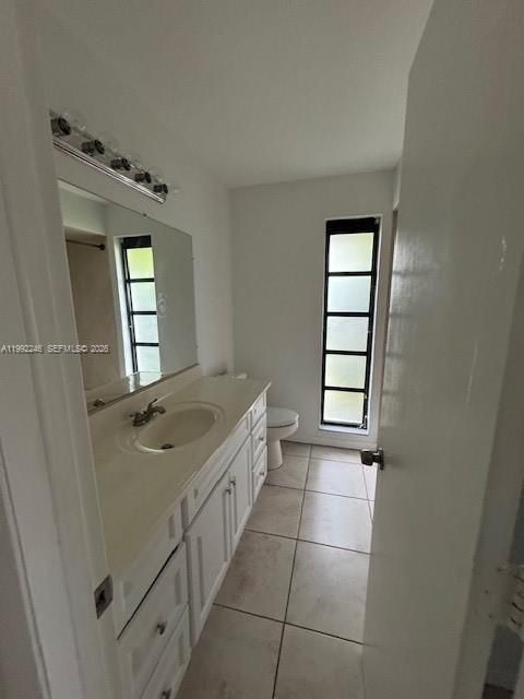 En Venta: $479,000 (3 camas, 2 baños, 2264 Pies cuadrados)