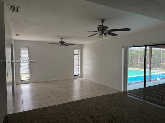 En Venta: $479,000 (3 camas, 2 baños, 2264 Pies cuadrados)