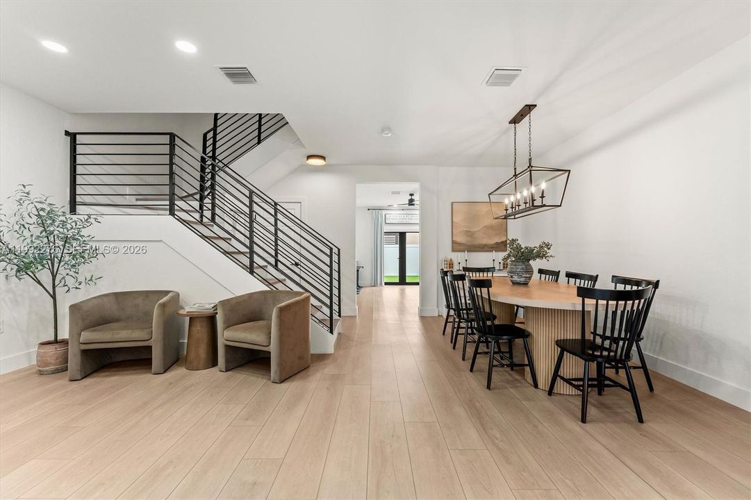 На продажу: $525,000 (3 спален, 2 ванн, 1650 Квадратных фут)