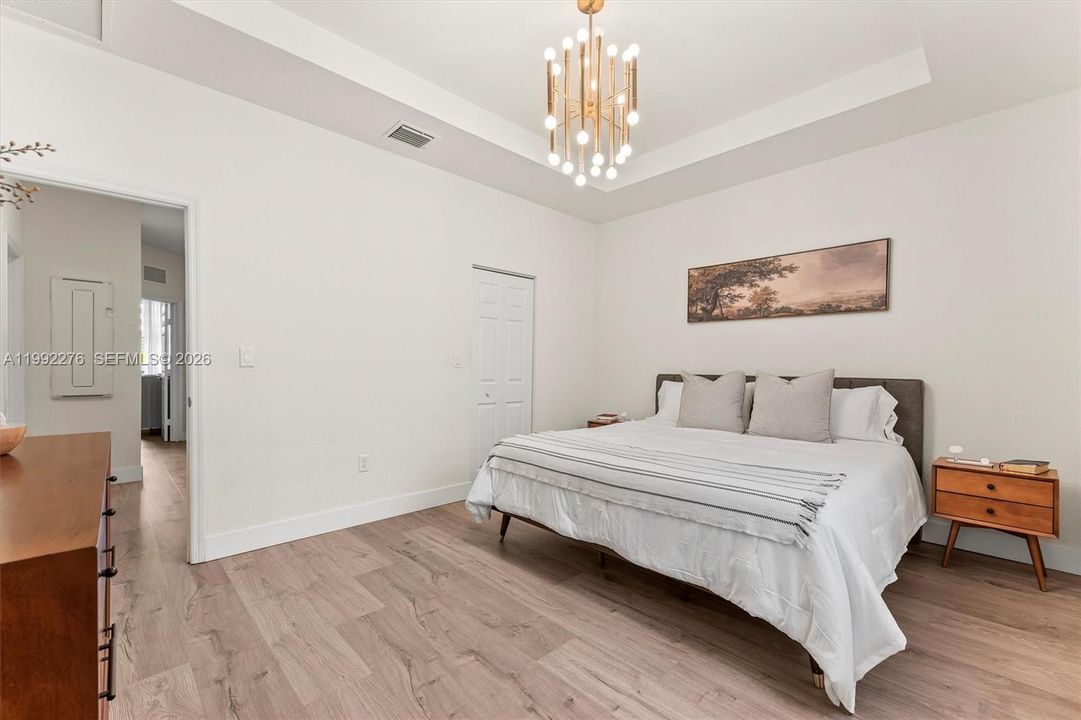 На продажу: $525,000 (3 спален, 2 ванн, 1650 Квадратных фут)