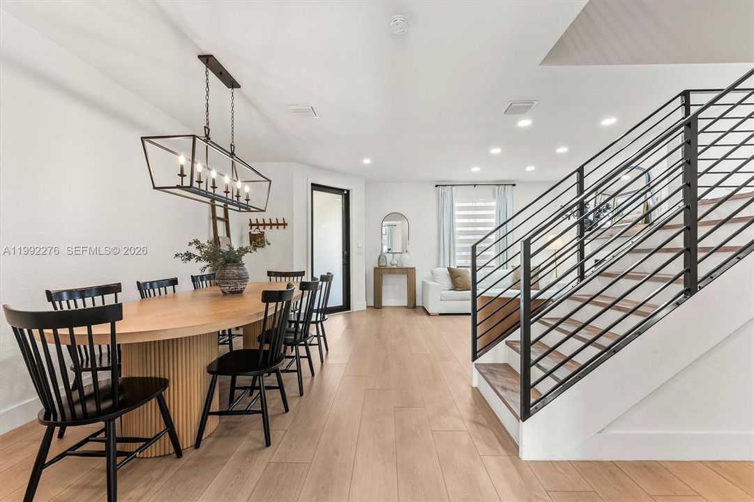 На продажу: $525,000 (3 спален, 2 ванн, 1650 Квадратных фут)