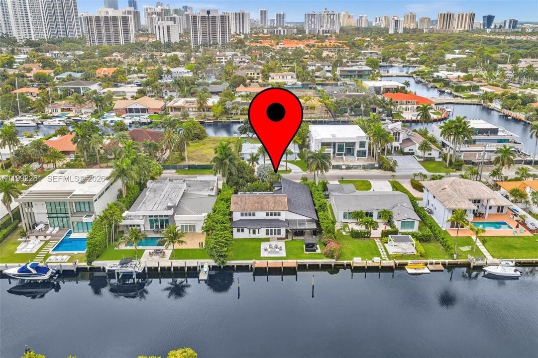 На продажу: $3,650,000 (7 спален, 5 ванн, 3704 Квадратных фут)