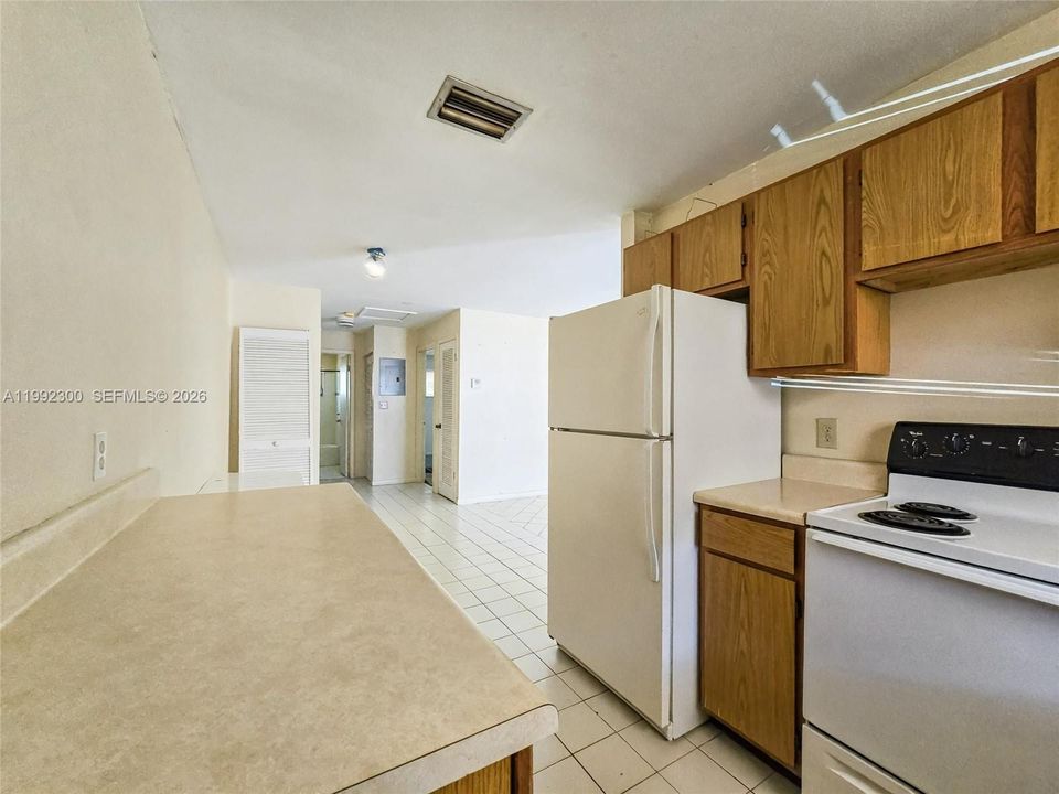 Active With Contract: $450,000 (0 beds, 0 baths, 1819 Square Feet)