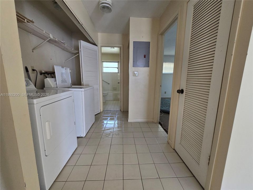 Active With Contract: $450,000 (0 beds, 0 baths, 1819 Square Feet)