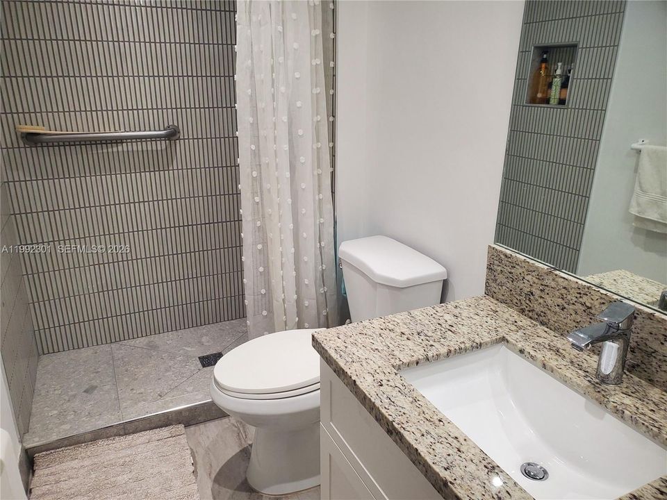 En Venta: $399,000 (2 camas, 2 baños, 1182 Pies cuadrados)
