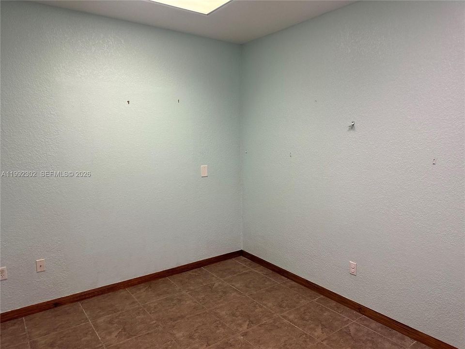 На продажу: $1,950,000 (0 спален, 0 ванн, 0 Квадратных фут)