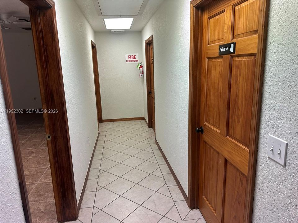 На продажу: $1,950,000 (0 спален, 0 ванн, 0 Квадратных фут)