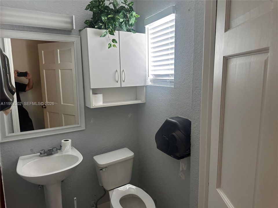 На продажу: $1,950,000 (0 спален, 0 ванн, 0 Квадратных фут)