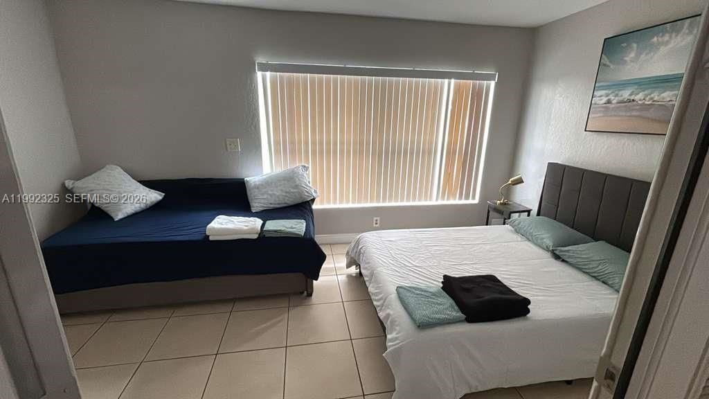 В аренду: $3,000 (2 спален, 1 ванн, 2948 Квадратных фут)