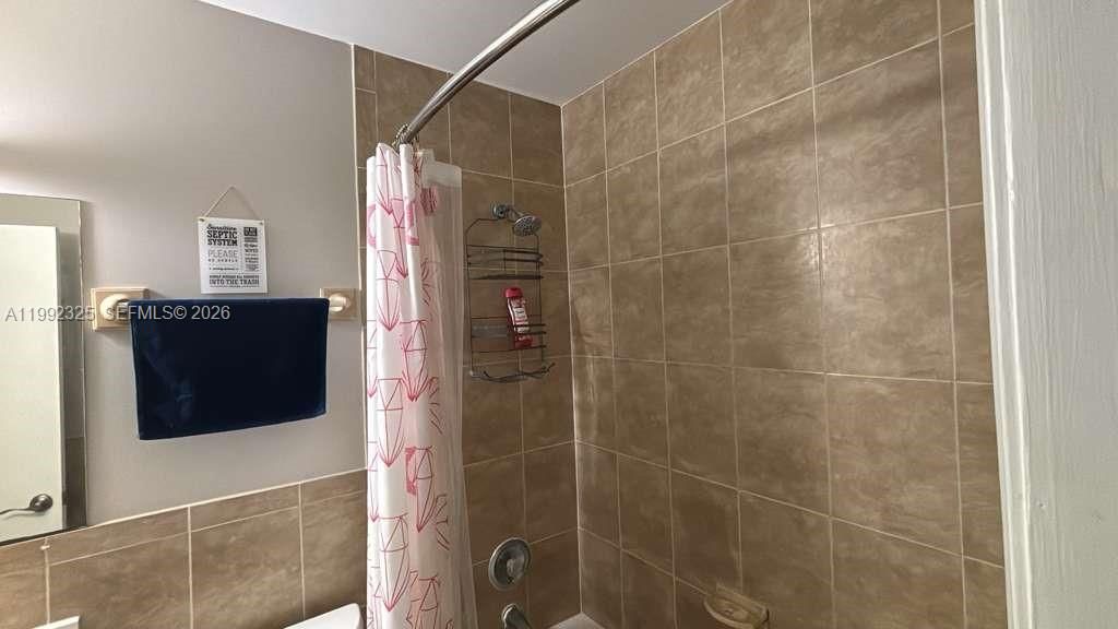 В аренду: $3,000 (2 спален, 1 ванн, 2948 Квадратных фут)