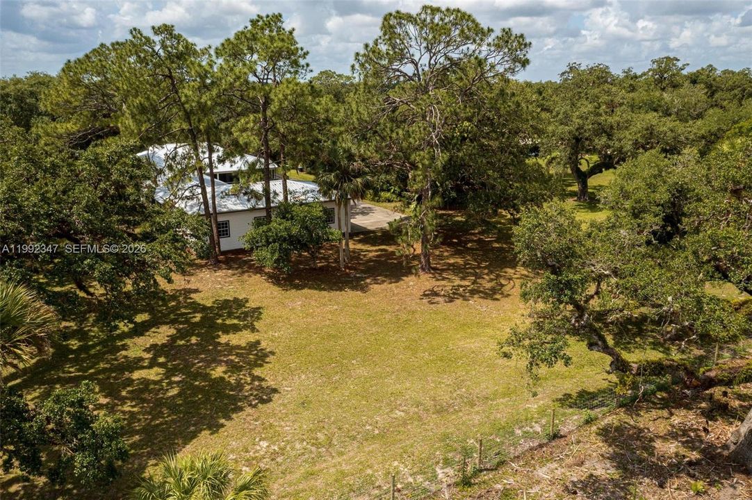 For Sale: $599,900 (3 beds, 2 baths, 2739 Square Feet)