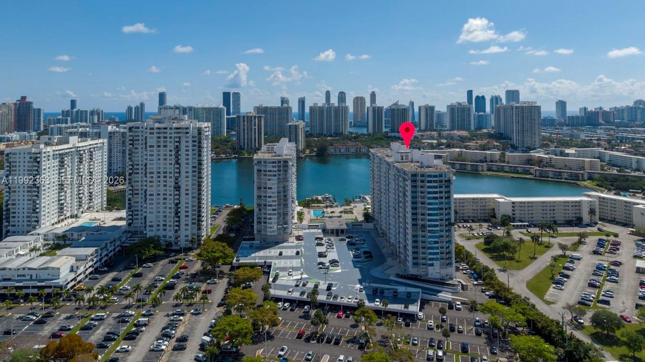For Sale: $175,000 (1 beds, 1 baths, 1005 Square Feet)