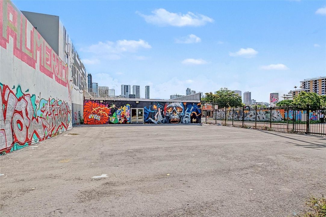 На продажу: $12,500,000 (0 спален, 0 ванн, 0 Квадратных фут)