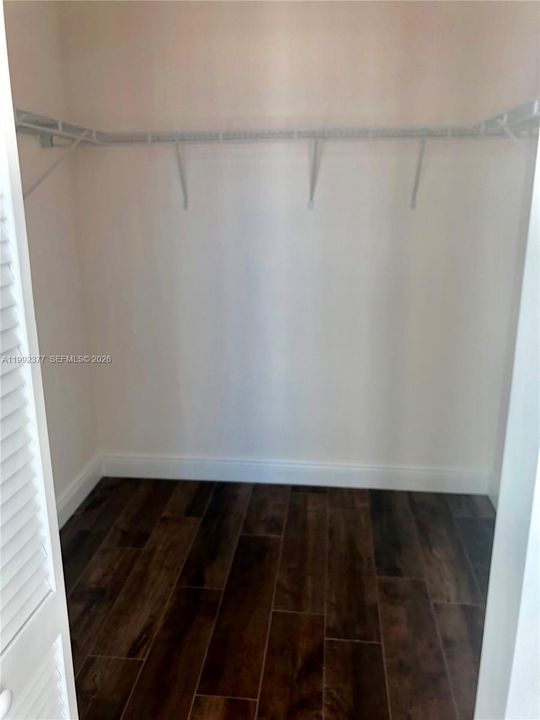 For Rent: $3,350 (1 beds, 1 baths, 774 Square Feet)