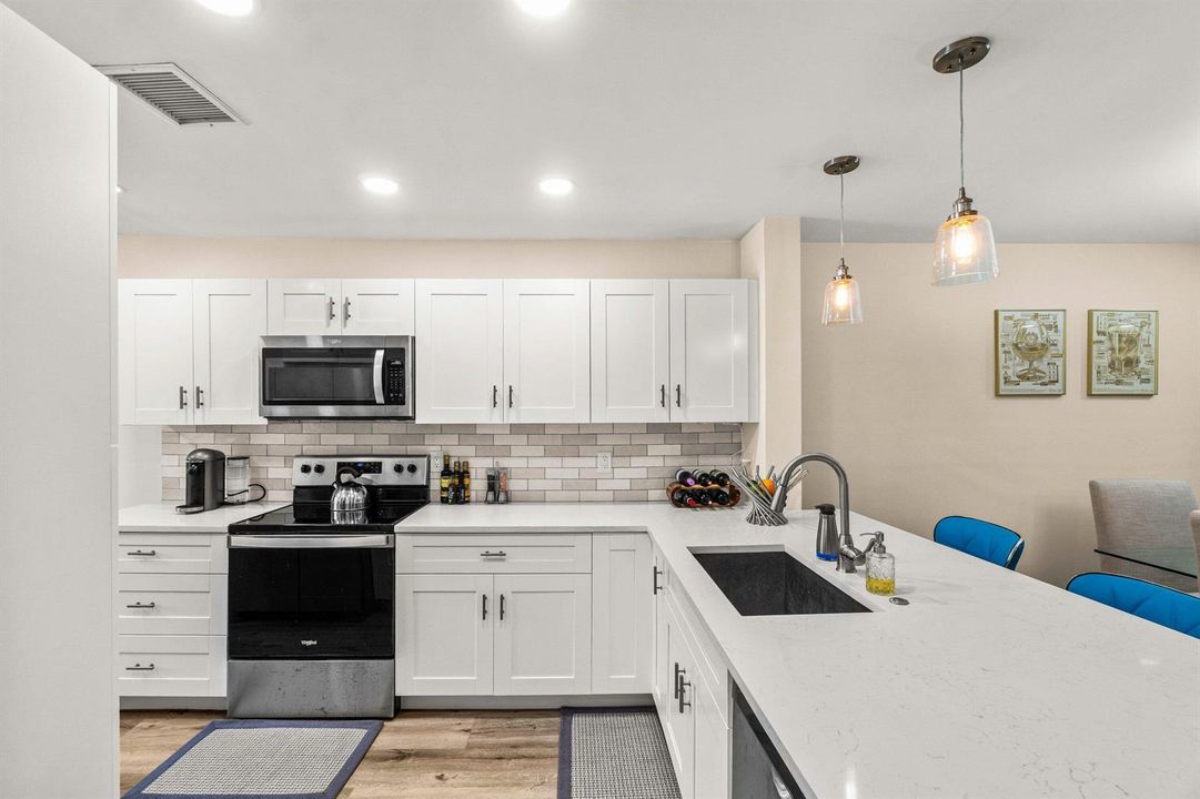 004-10SouthportLane-F-BoyntonBeach-FL-33