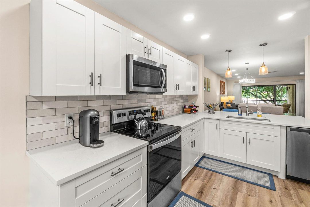 009-10SouthportLane-F-BoyntonBeach-FL-33