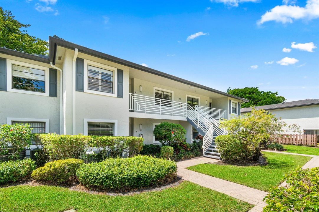 003-10SouthportLane-F-BoyntonBeach-FL-33