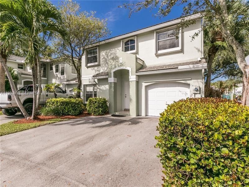 Active With Contract: $479,900 (3 beds, 2 baths, 1691 Square Feet)
