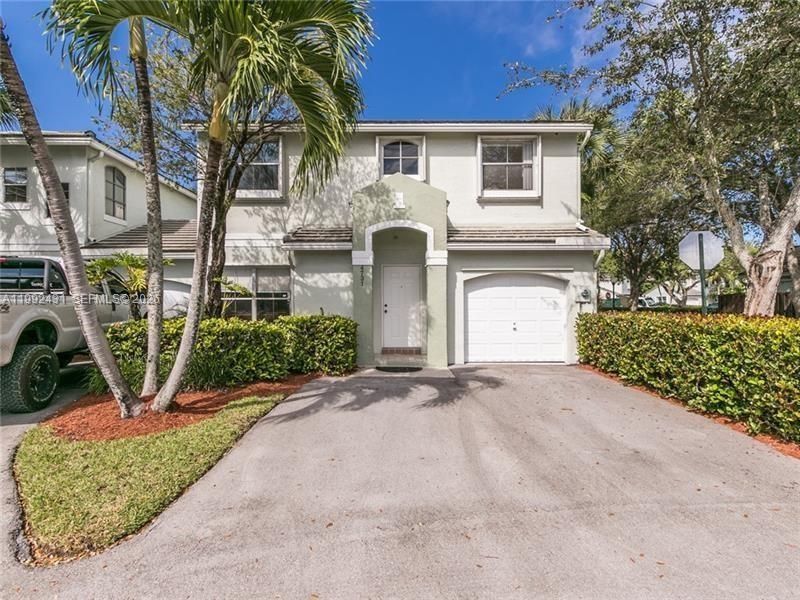 Active With Contract: $479,900 (3 beds, 2 baths, 1691 Square Feet)
