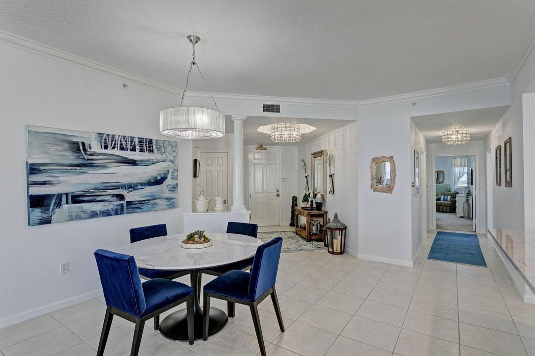 DINING TO ENTRY