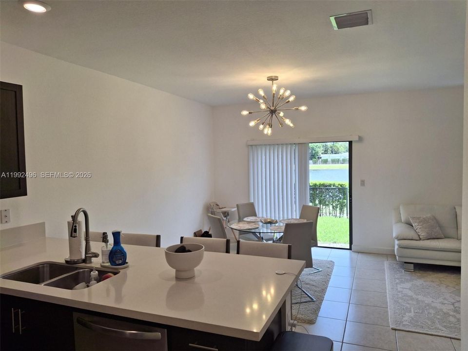 For Sale: $499,000 (3 beds, 2 baths, 1696 Square Feet)
