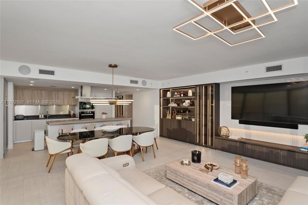 En Venta: $2,550,000 (3 camas, 3 baños, 1909 Pies cuadrados)