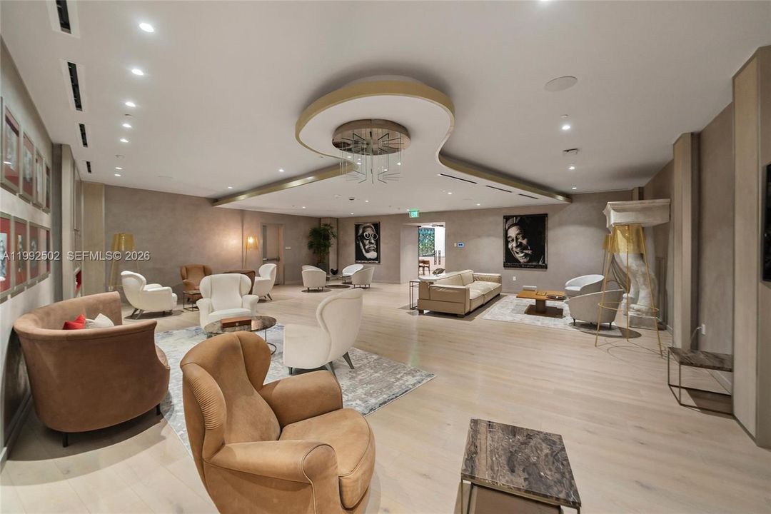 En Venta: $2,550,000 (3 camas, 3 baños, 1909 Pies cuadrados)