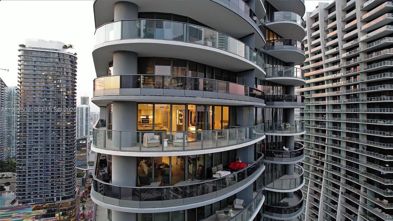 En Venta: $2,550,000 (3 camas, 3 baños, 1909 Pies cuadrados)