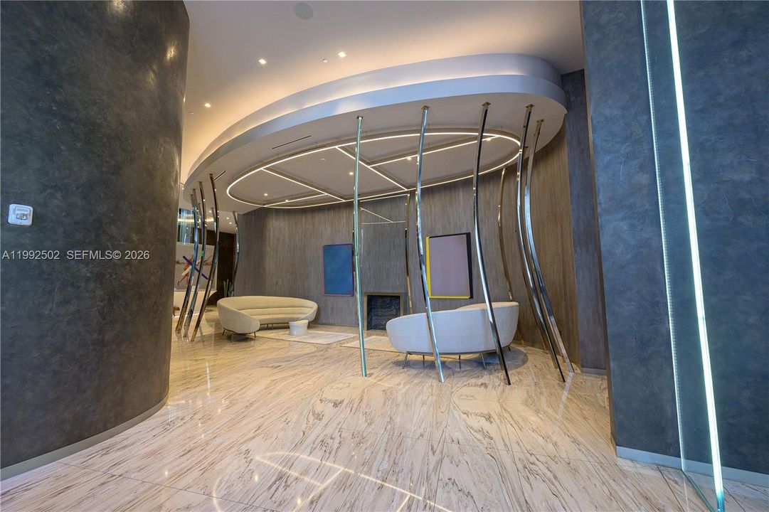 En Venta: $2,550,000 (3 camas, 3 baños, 1909 Pies cuadrados)
