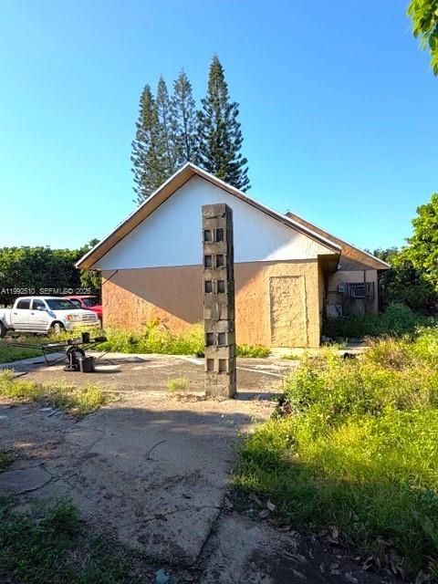 На продажу: $889,999 (1 спален, 1 ванн, 1432 Квадратных фут)