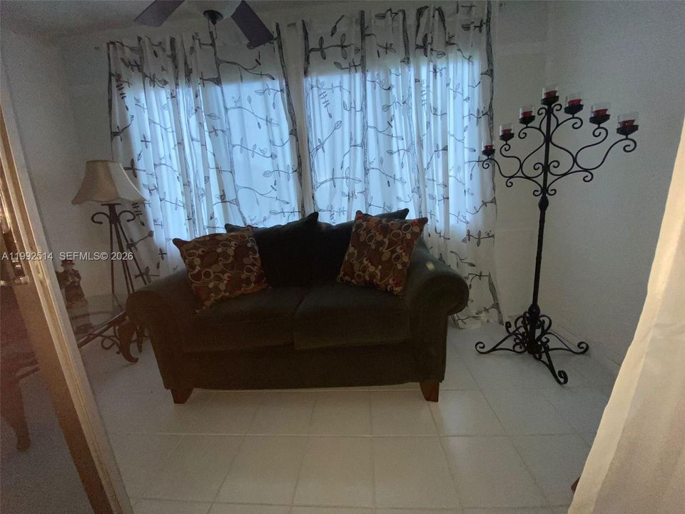 En Renta: $1,500 (1 camas, 1 baños, 640 Pies cuadrados)